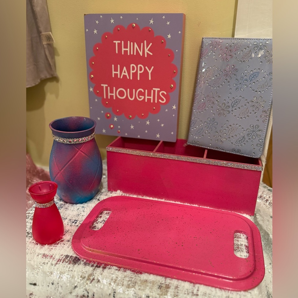 Pink & purple Sparkly/Rhinestoned Decorative Set! FREE GIFT
